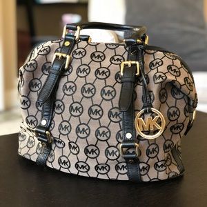 Michael Kors Handbag / Purse